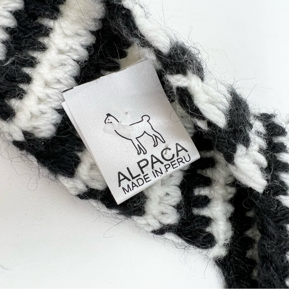 NWT Crochet Zebra Kids Hat Unisex Alpaca Hand Made in Peru Cute Fun Warm - Picture 4 of 5
